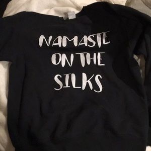 Black Aerial Yoga Sweatshirt pullover